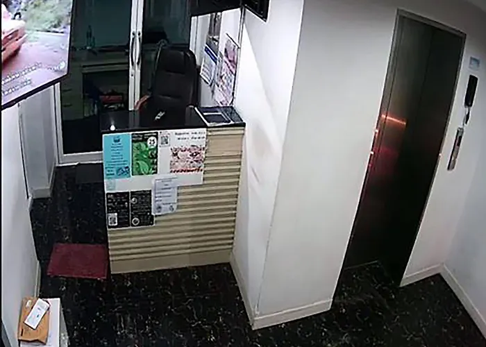Apartment Baan Mek Mok